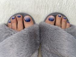 paillettes bleues sous nude blanc.JPG